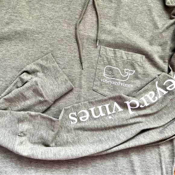Vineyard Vines long sleeve hoodie pocket T-Shirt - Picture 4 of 6